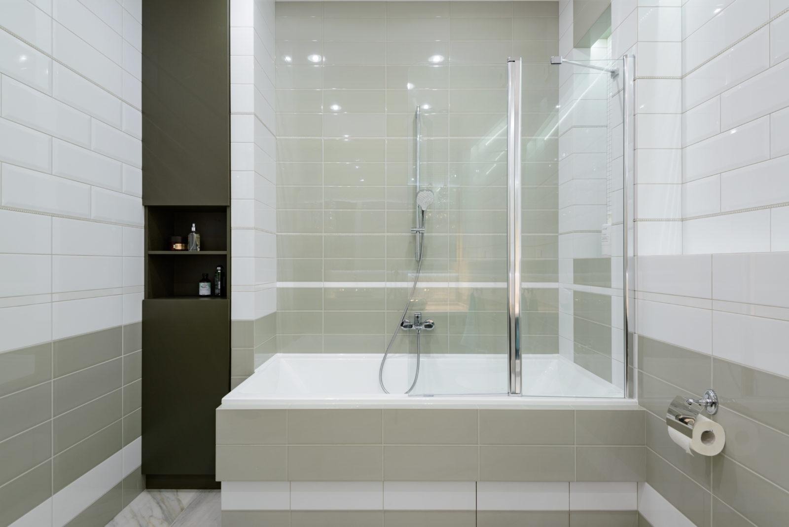 Дизайн интерьера ванной комнаты Бавария