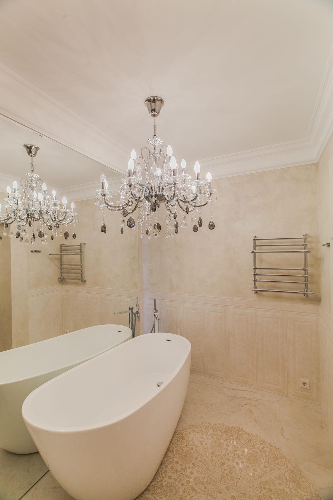 Дизайнерский ремонт ванной комнаты на Романова